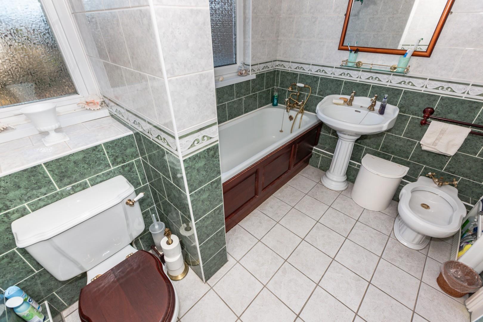 Brynfield Court, Langland, Swansea, SA3 4TF